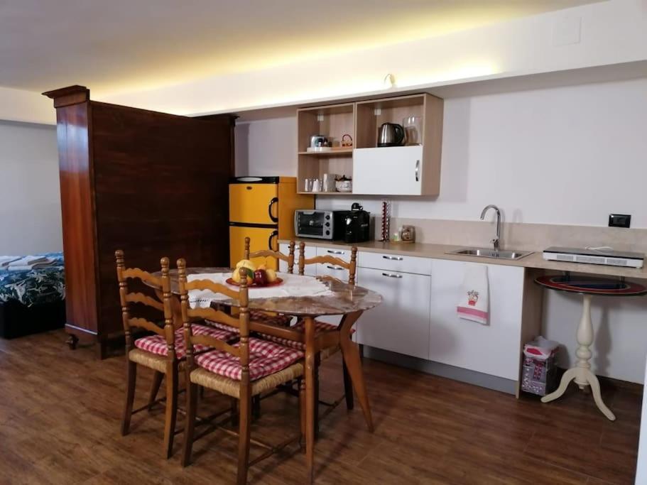 Open Space Naviglio Милан Экстерьер фото