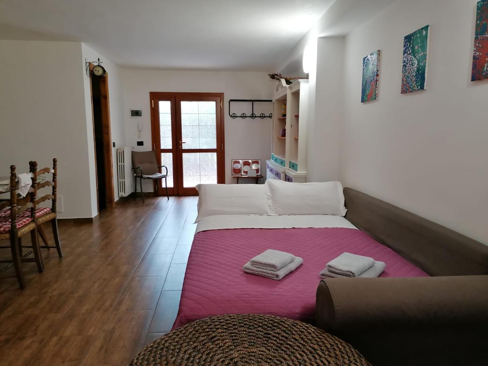 Open Space Naviglio Милан Экстерьер фото